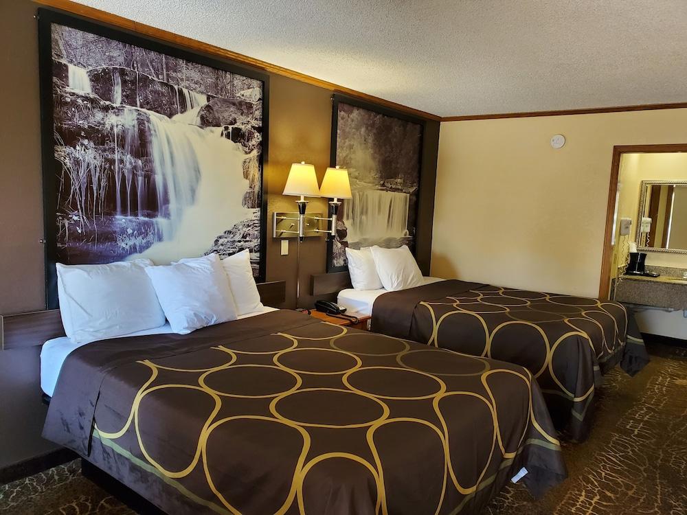 Super 8 By Wyndham Kansas City Airport North Exteriér fotografie